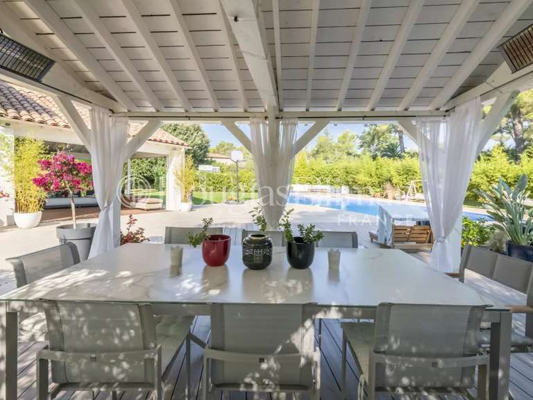 Villa Mougins - 7 chambres - 362m²
