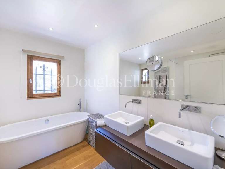 Villa Mougins - 7 chambres - 362m²