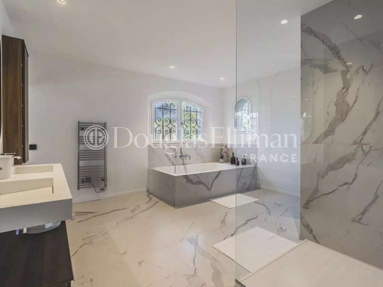 Villa Mougins - 5 chambres - 410m²