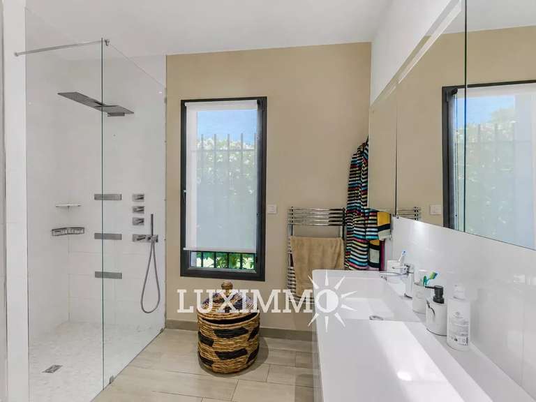 Villa with Sea view Mougins - 6 bedrooms - 340m²