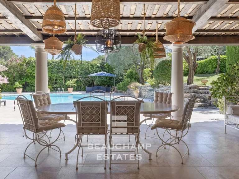 Villa Mougins - 5 chambres - 214m²