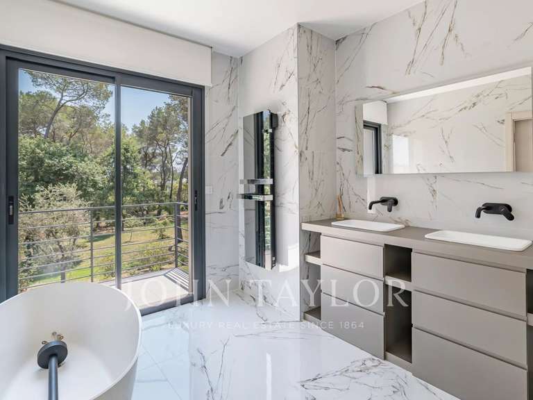 Villa Mougins - 5 chambres - 331m²
