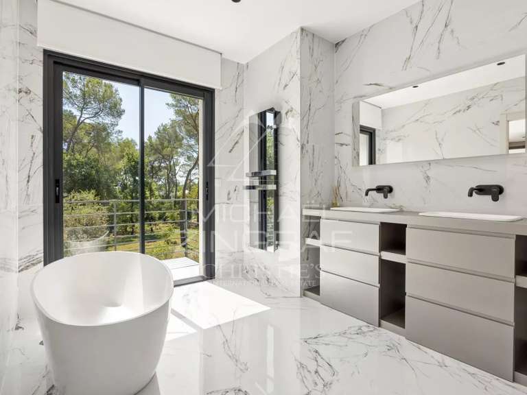 Villa Mougins - 7 chambres - 322m²