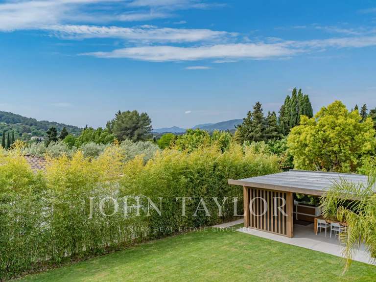 Villa Mougins - 4 bedrooms - 217m²