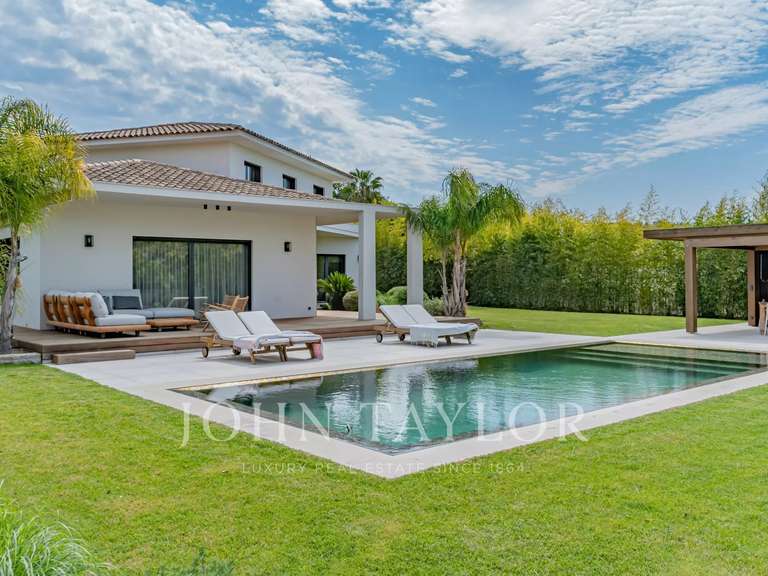 Villa Mougins - 4 bedrooms - 217m²