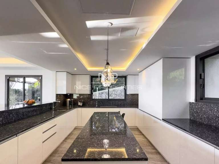 Villa with Sea view Mougins - 6 bedrooms - 370m²