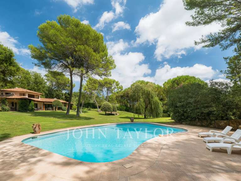 Villa Mougins - 6 bedrooms - 520m²