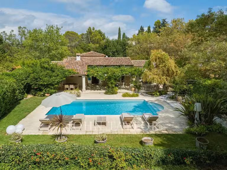 Villa Mougins - 5 chambres - 200m²