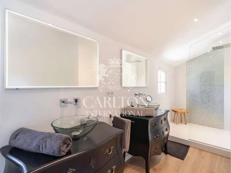 Villa Mougins - 4 bedrooms - 280m²