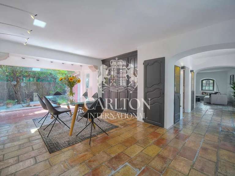 Villa Mougins - 4 bedrooms - 280m²