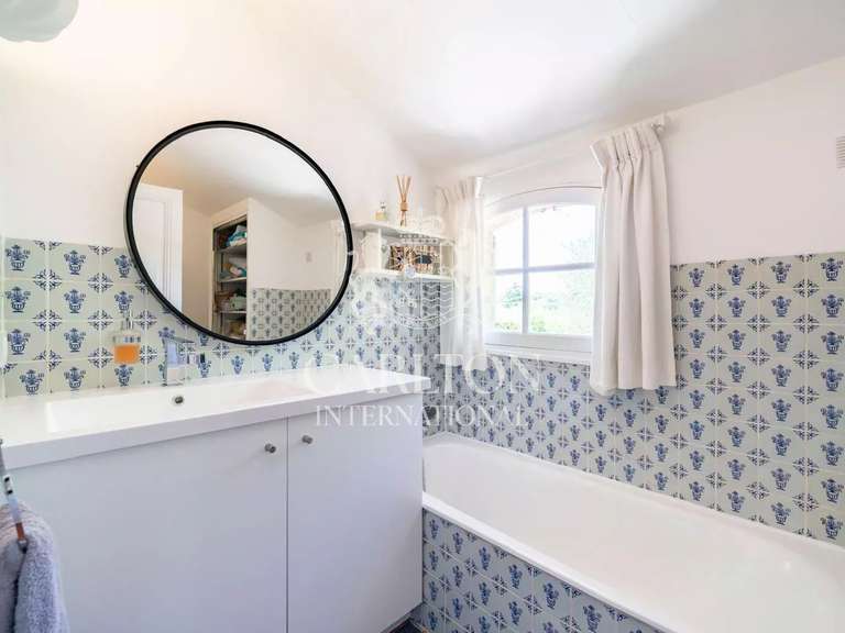 Villa Mougins - 4 bedrooms - 280m²