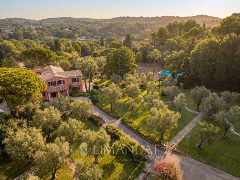 Villa Mougins - 6 chambres - 450m²