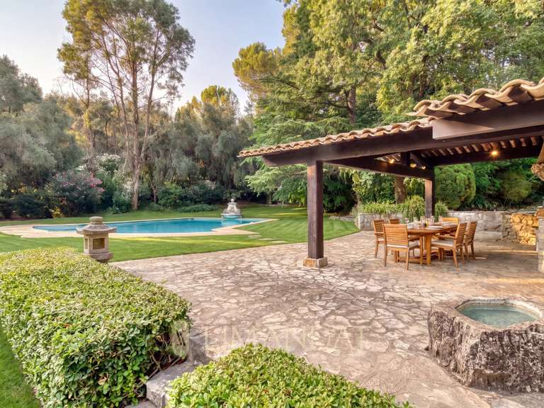 Villa Mougins - 6 chambres - 450m²