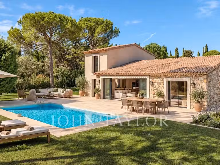 Villa Mougins - 5 chambres - 254m²