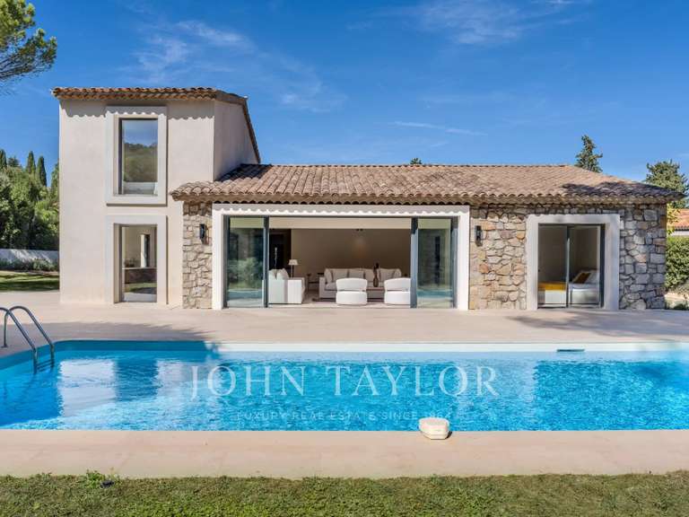 Villa Mougins - 5 bedrooms - 254m²