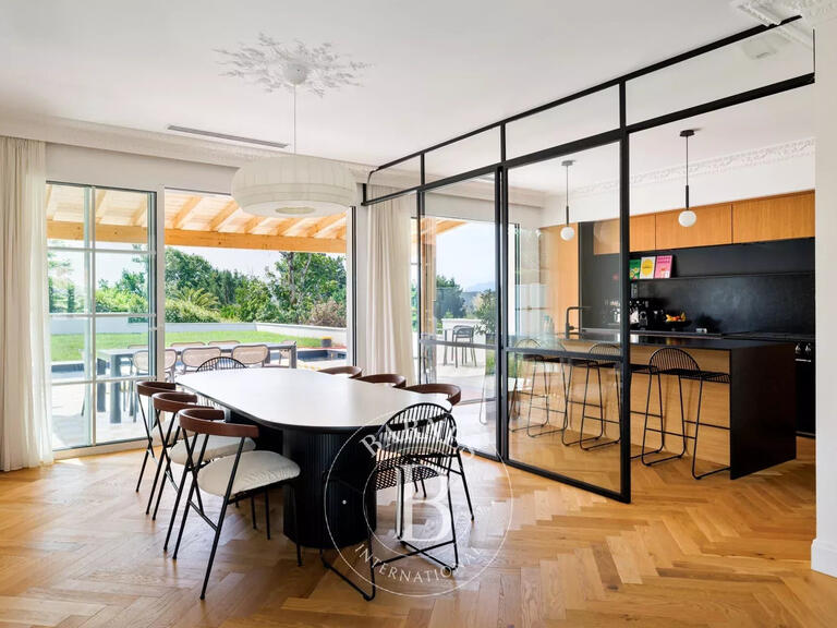 House Mouguerre - 5 bedrooms - 268m²