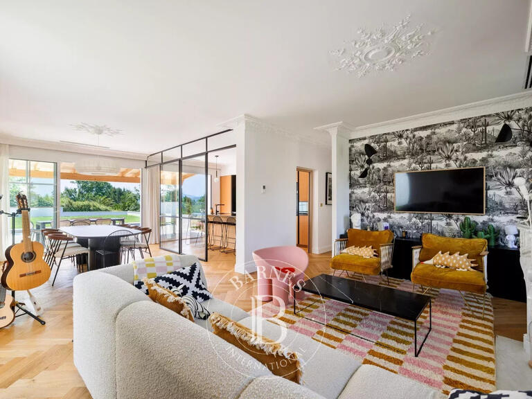 House Mouguerre - 5 bedrooms - 268m²