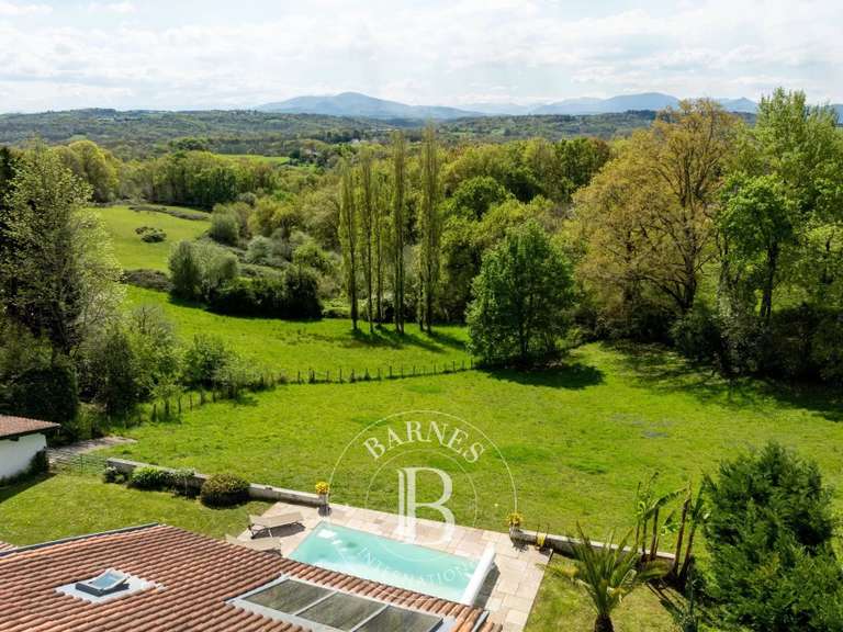 Maison Mouguerre - 5 chambres - 243m²