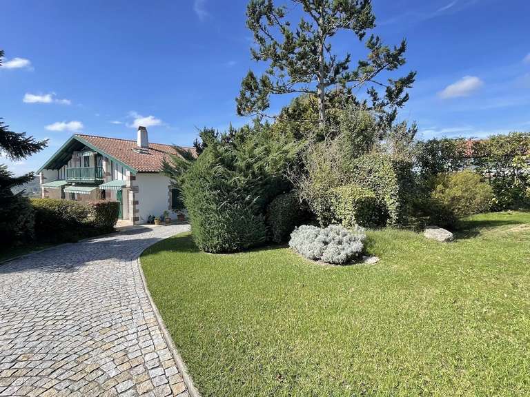 Maison Mouguerre - 4 chambres - 192m²