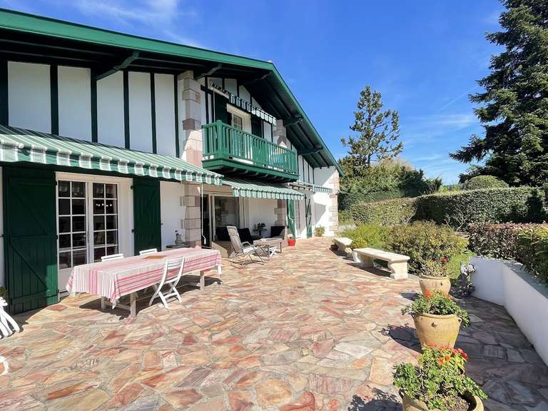 Maison Mouguerre - 4 chambres - 192m²