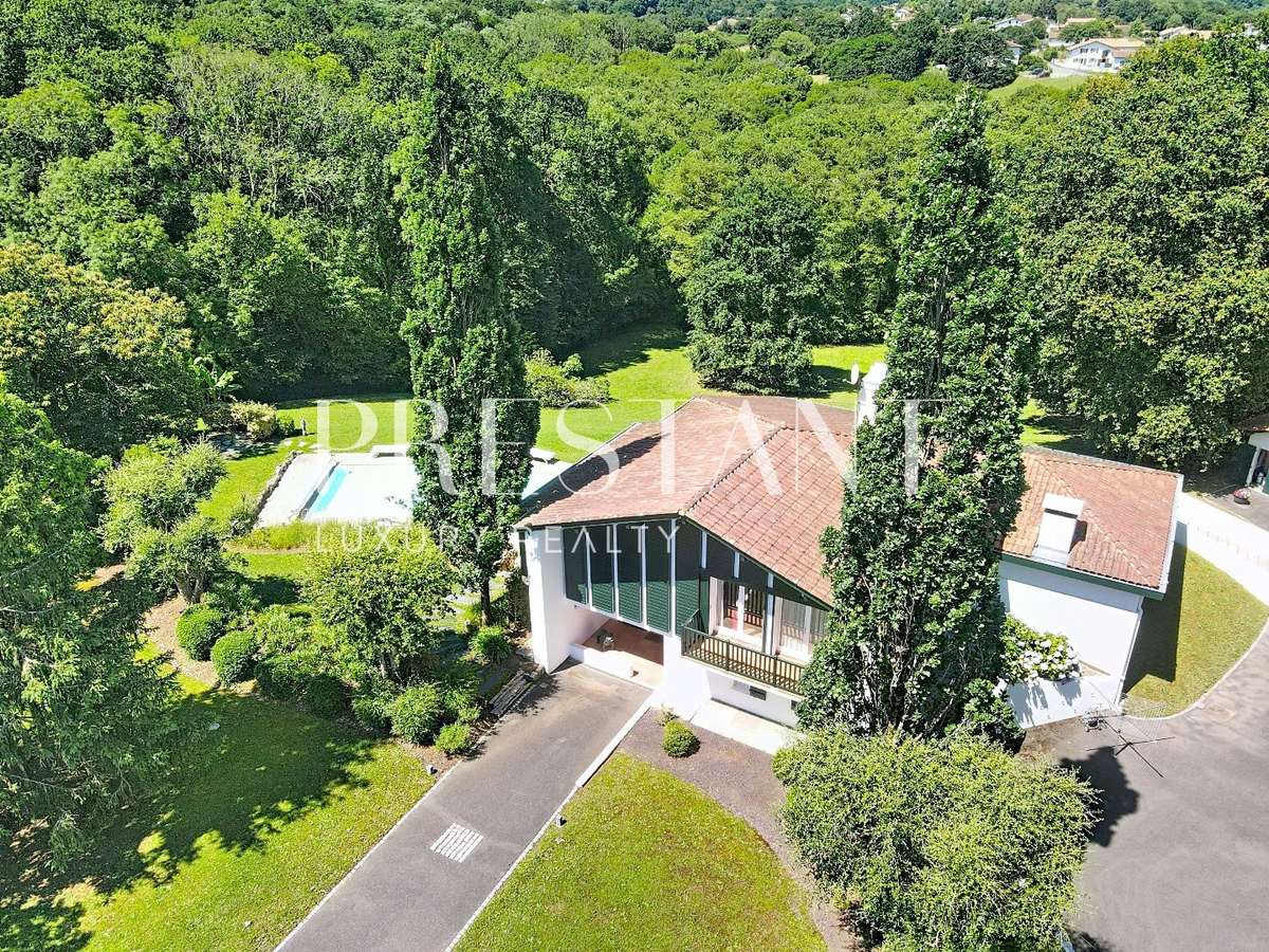 Maison Mouguerre