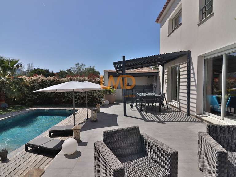 Maison Moules - 4 chambres - 171m²
