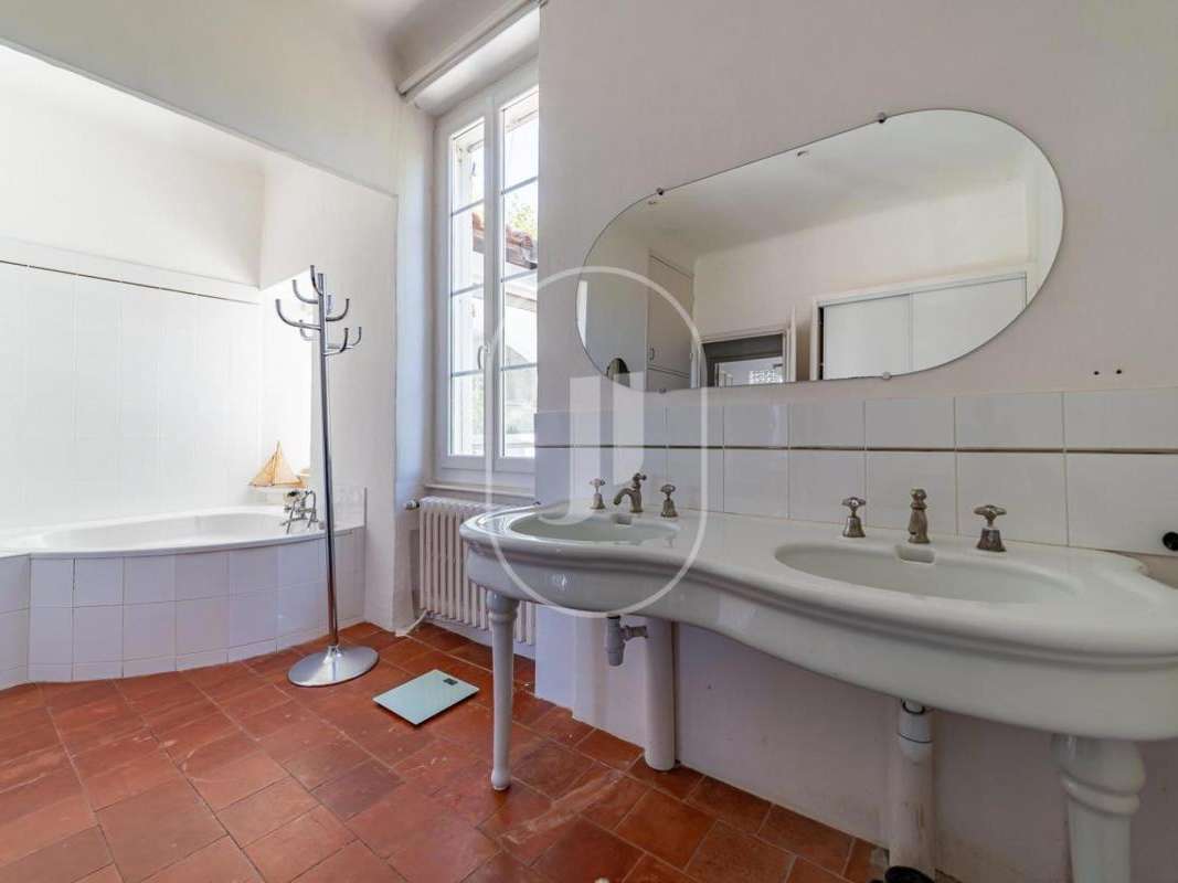 Maison Moulézan
