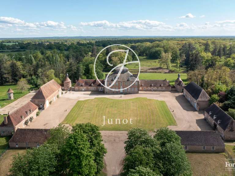 Château Moulins - 6 chambres - 1896m²