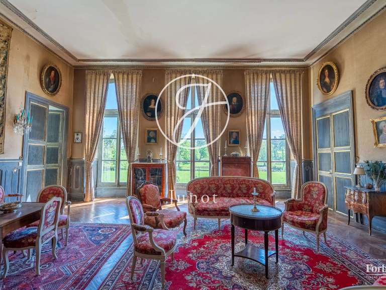 Château Moulins - 6 chambres - 1896m²