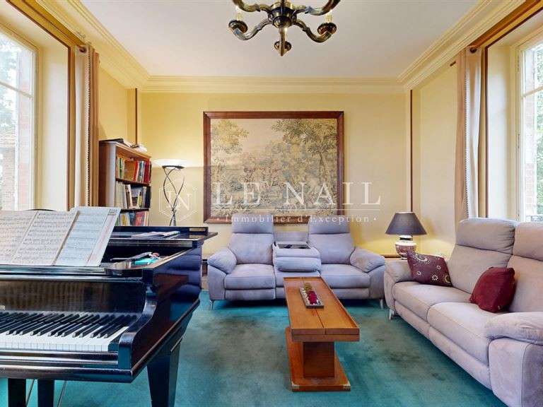 Maison Moulins - 7 chambres - 280m²