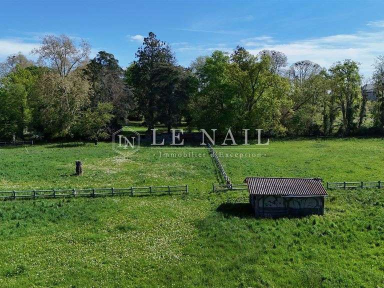 Maison Moulins - 7 chambres - 280m²