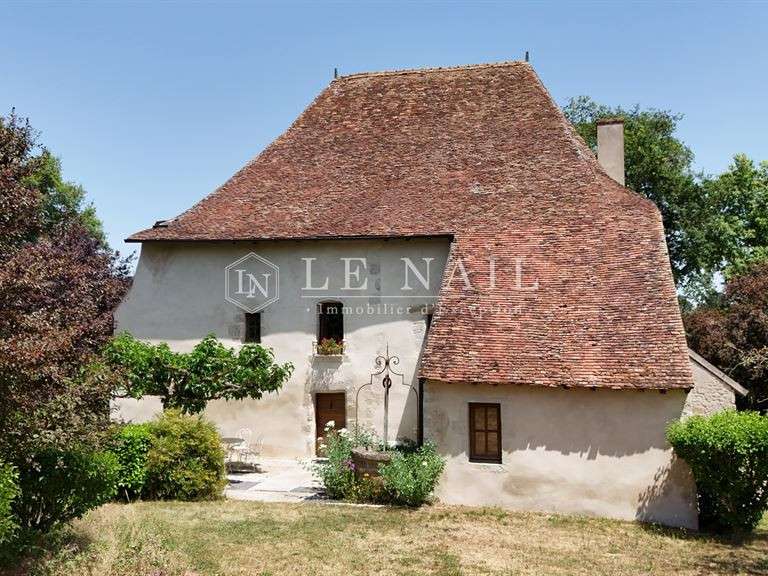 Maison Moulins - 3 chambres - 248m²