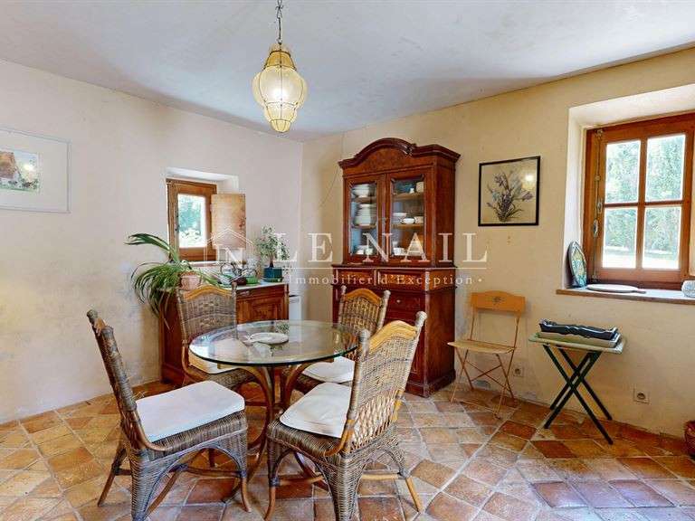 Maison Moulins - 3 chambres - 248m²