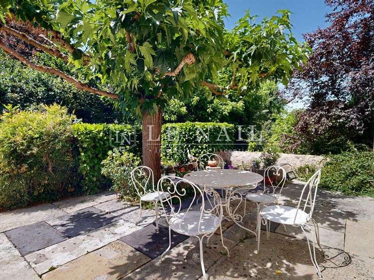 Maison Moulins - 3 chambres - 248m²