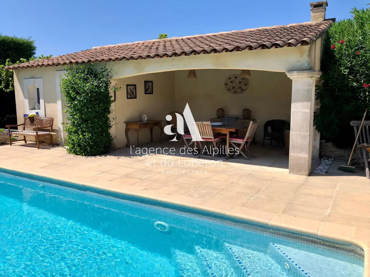 Maison Mouriès