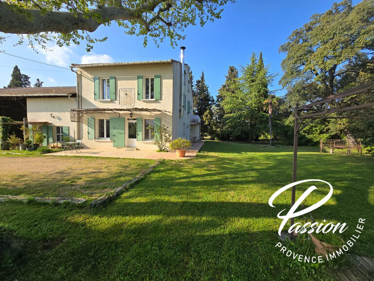 Maison Mouriès - 4 chambres - 267m²
