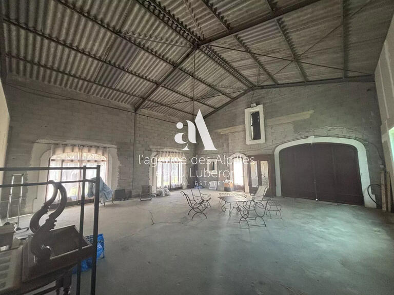House Mouriès - 500m²