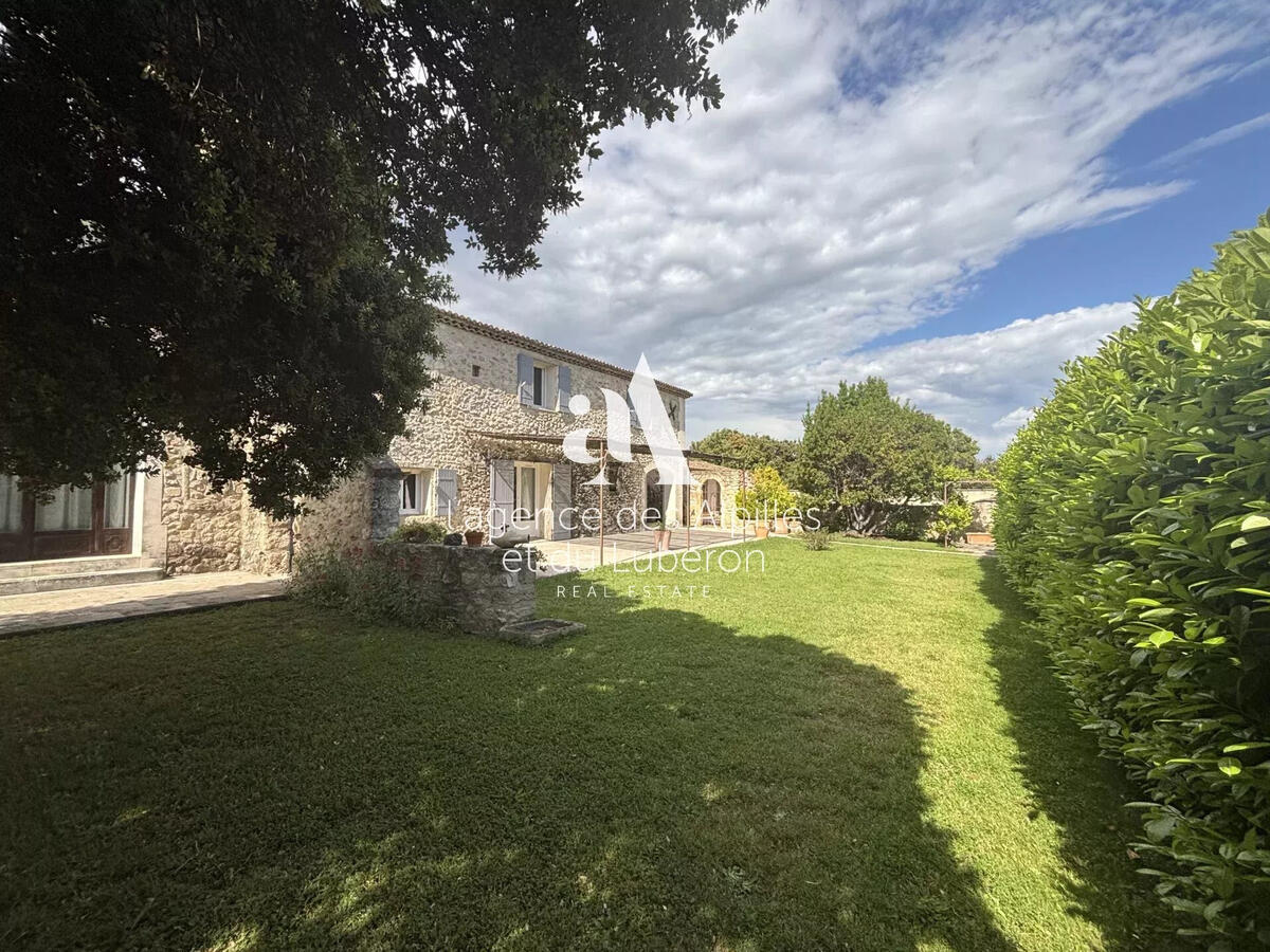 House Mouriès