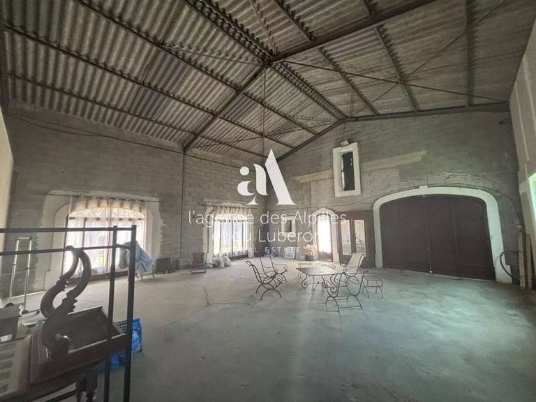 Maison Mouriès - 500m²