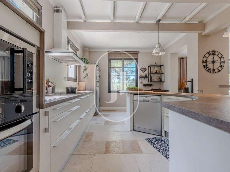 Maison Mouriès - 3 chambres - 150m²