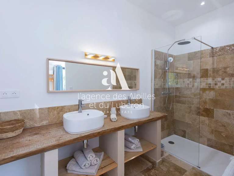 Maison Mouriès - 6 chambres - 260m²