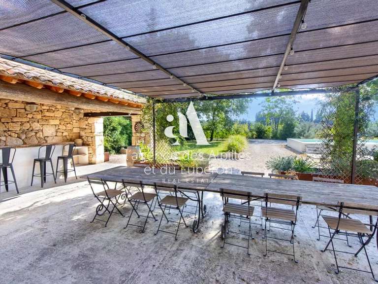 Maison Mouriès - 7 chambres - 230m²