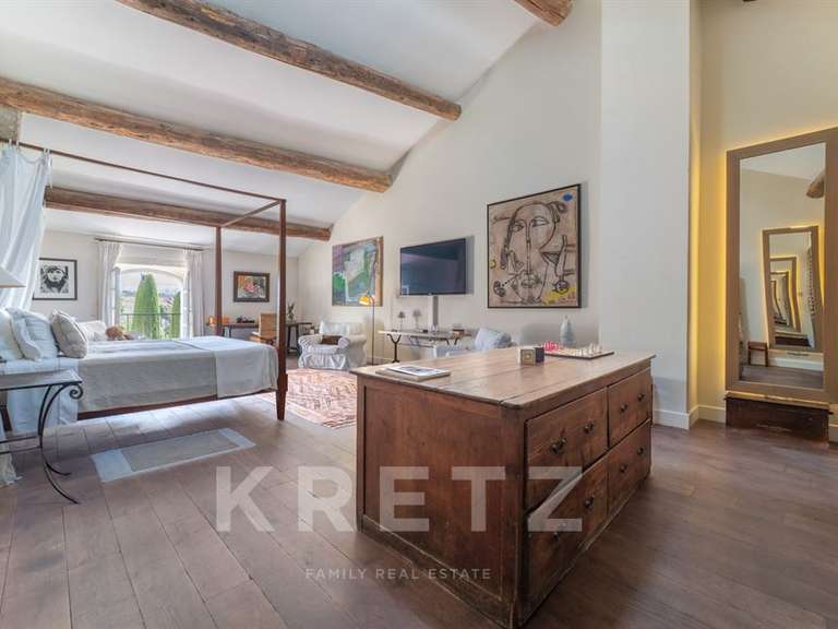 House Mouriès - 6 bedrooms - 440m²