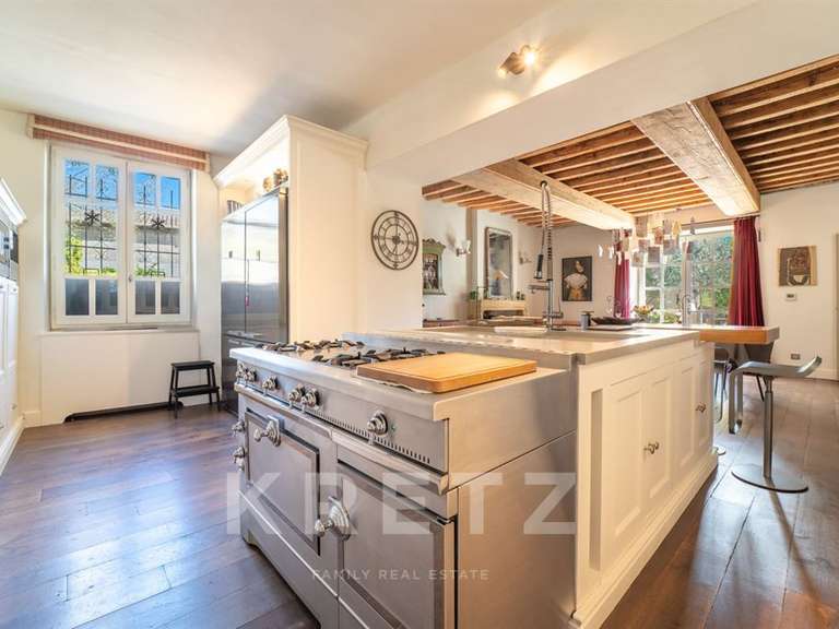 House Mouriès - 6 bedrooms - 440m²