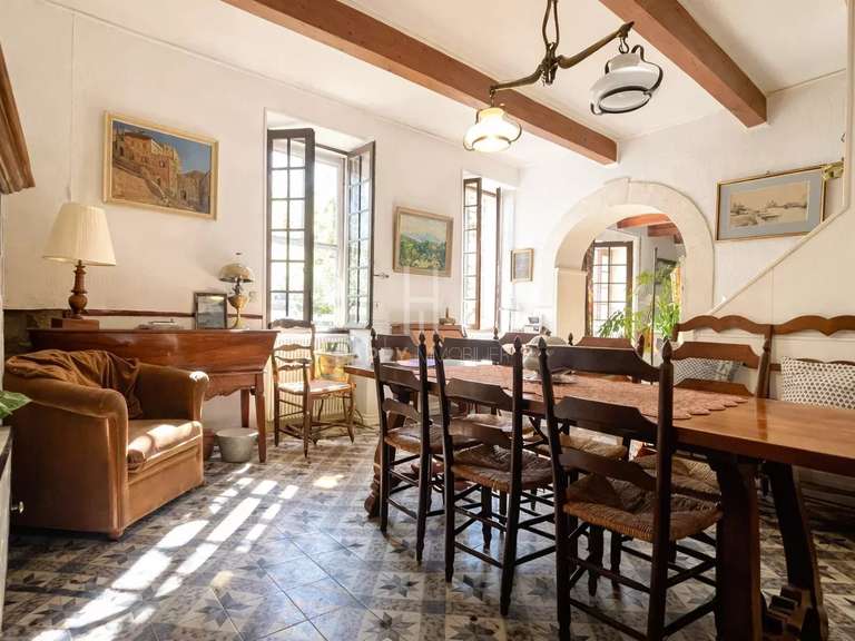 House Mouriès - 5 bedrooms - 300m²