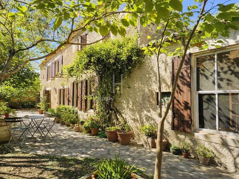House Mouriès - 5 bedrooms - 300m²