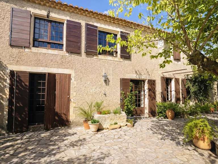 House Mouriès - 5 bedrooms - 300m²