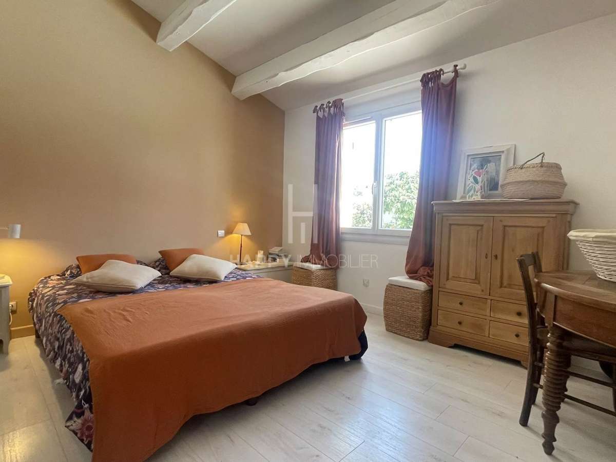 Maison Mouriès