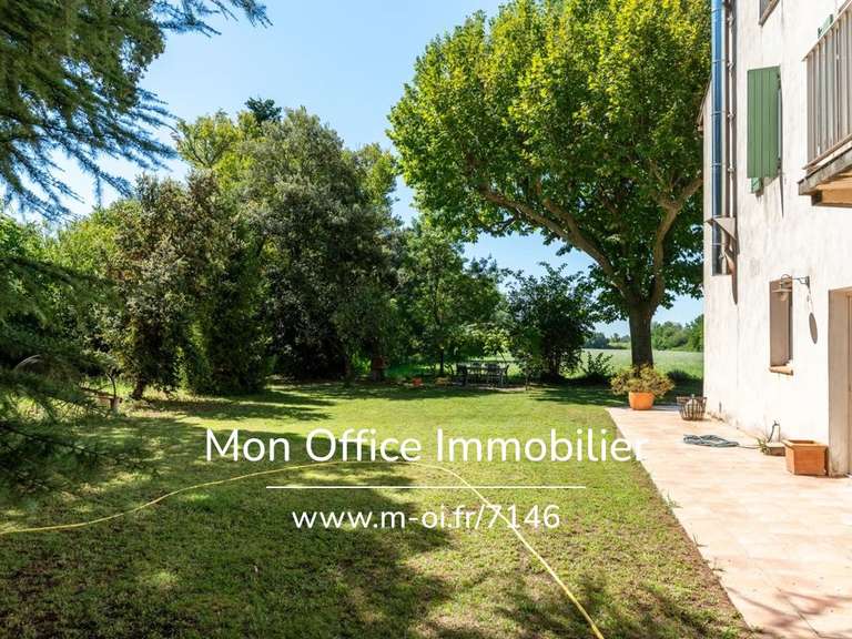 Maison Mouriès - 6 chambres - 268m²