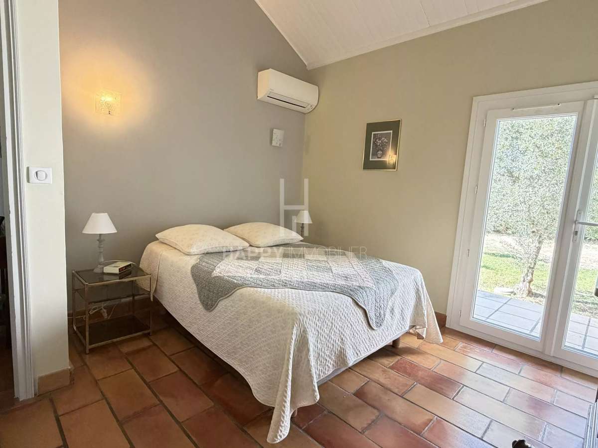 Maison Mouriès